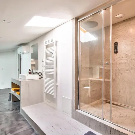 Artistic Loft Travel Experience Avignon