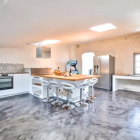 Apartment Artistic Loft Travel Experience Avignon